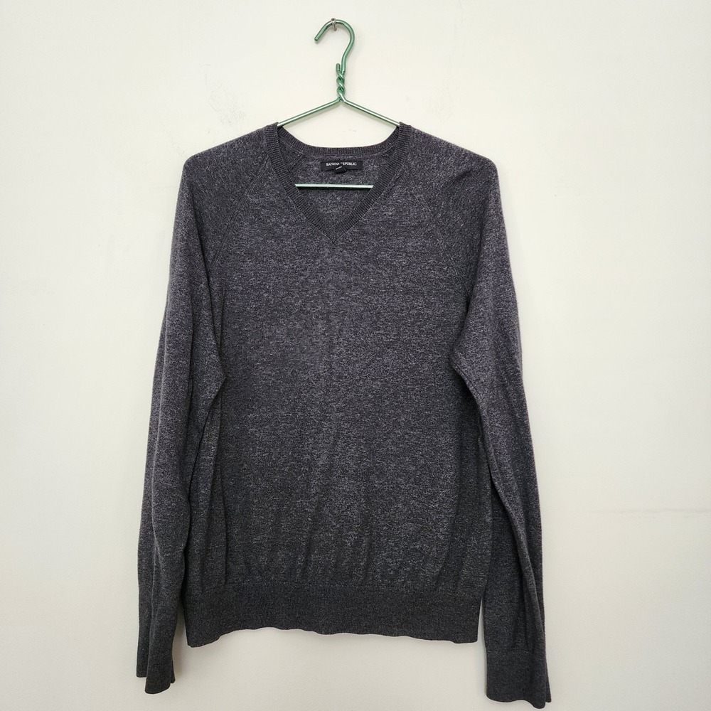 Banana Republic Mens V-Neck Sweater Charcoal Gray Heather 100% Cotton M Raglan